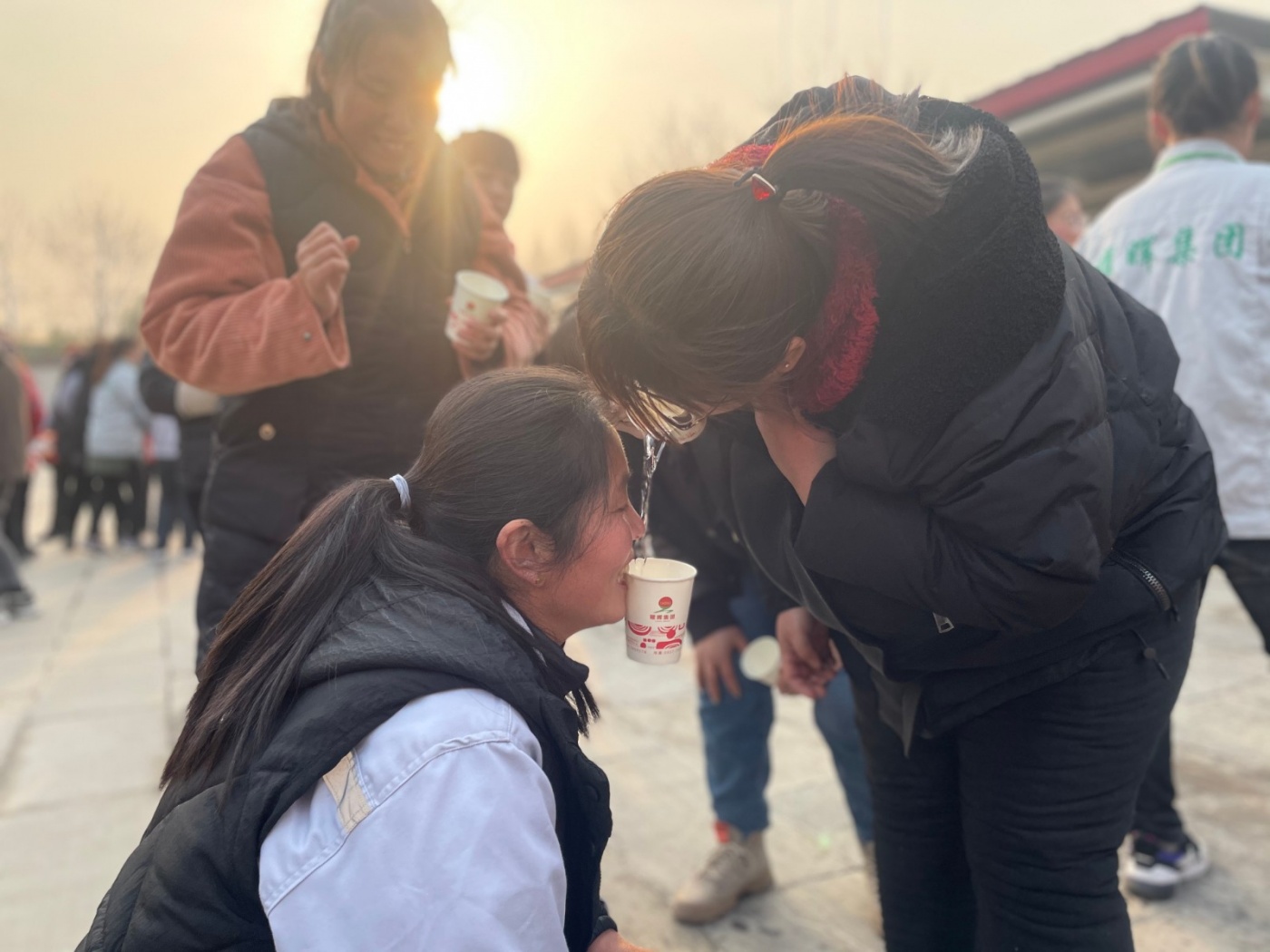 是女兒，是妻子，是母親，更是你自己